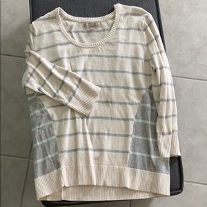 3/4 sleeve length sweater